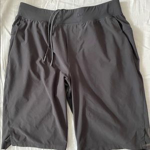 Lululemon - THE Short 11” Linerless